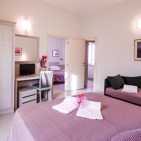 Hotel Villa Sole Resort Bellaria-Igea Marina Exteriör bild