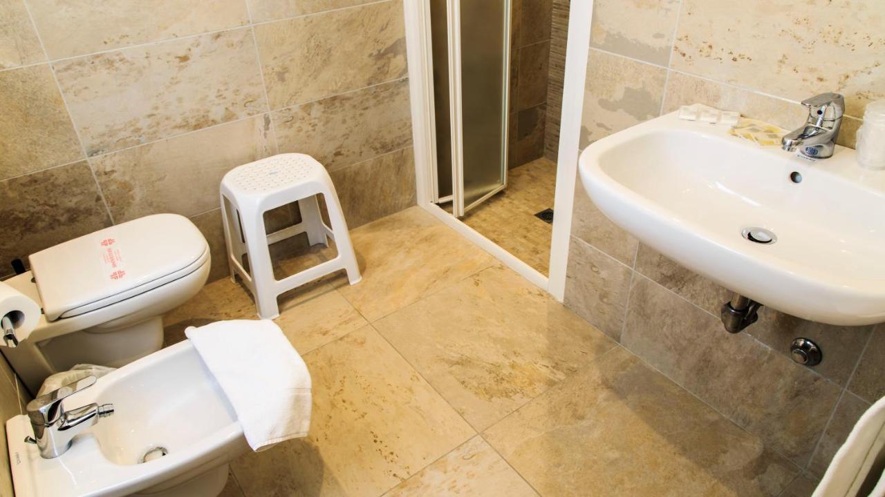 Hotel Villa Sole Resort Bellaria-Igea Marina Exteriör bild