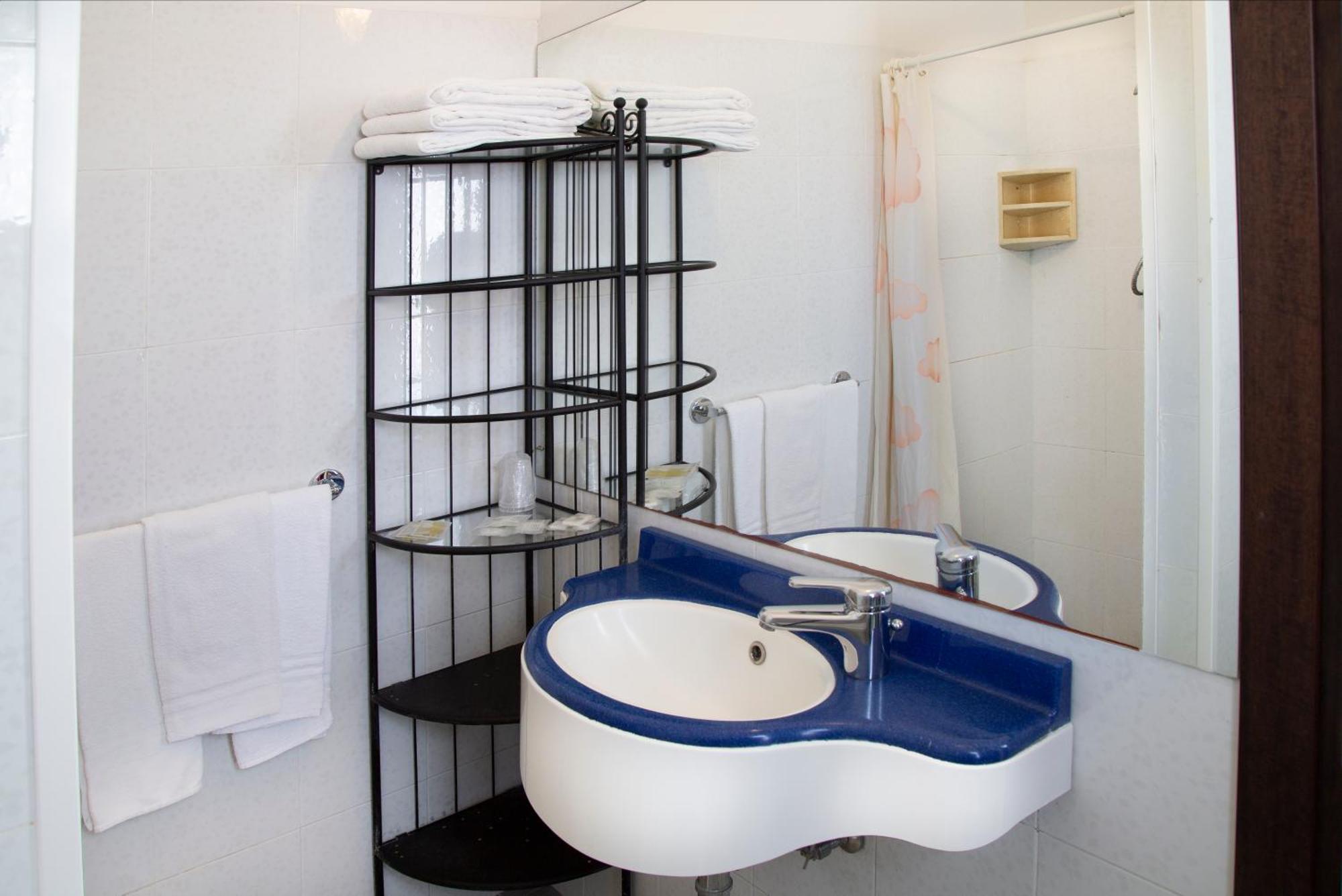 Hotel Villa Sole Resort Bellaria-Igea Marina Rum bild